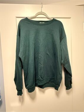 Men's Dark Green Crewneck Sweater